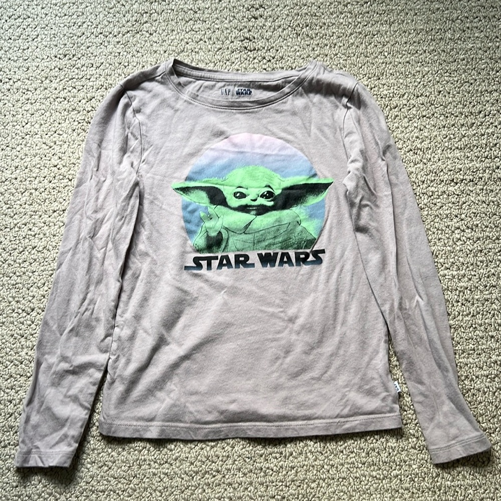 Girls Gap long sleeved Star Wars tee
